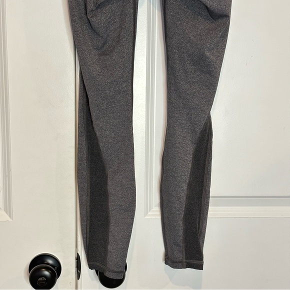 Lululemon Train Times 7/8 Gray High Waist Ankle Leggings 4 - Picture 8 of 11